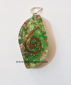 GreenEyeShapedOrgone-Pendant
