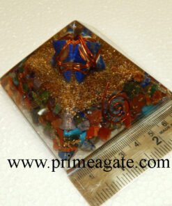 Orgone-Mix-Stone-Pyramid-With-Lapis-Lazuli-Merkaba-Star