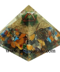 Orgone-Mix-Chakra-Stones-Pyramid-With-Green-Aventurine-Merkaba-Star