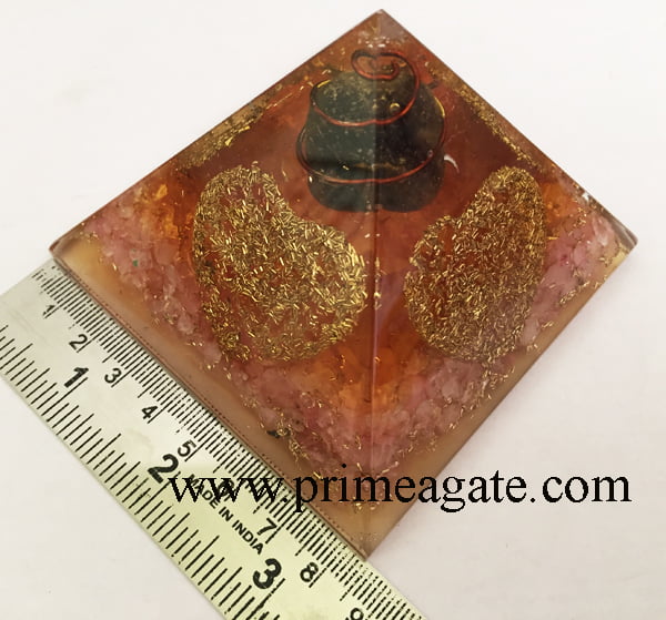 orgonite-rose-quartz-coloured-4sided-copper-heart-pyramid