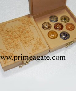 Tree-Etched-Box-With-Chakra-Disc-Set